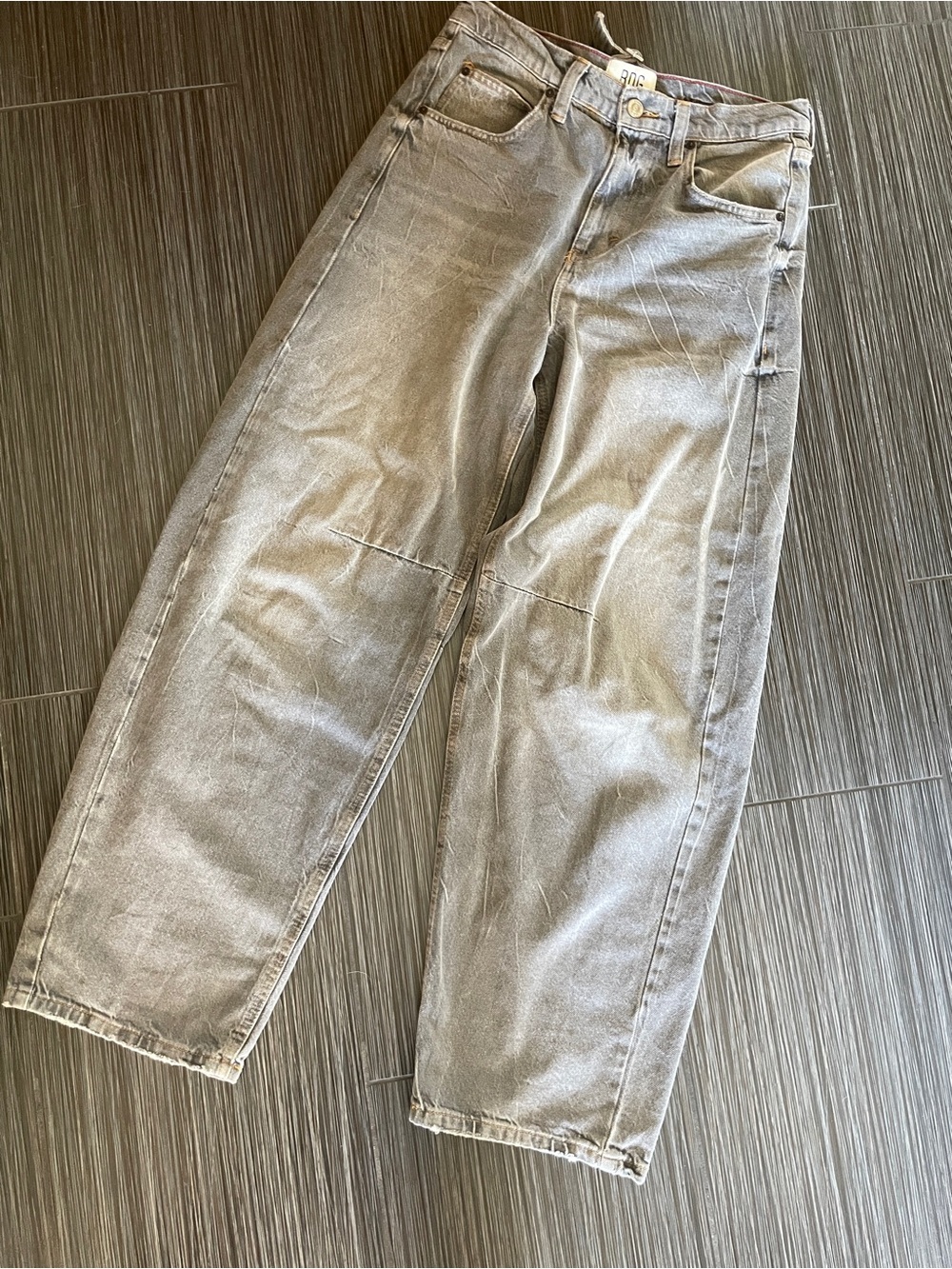 BDG Logan Cinch Back Baggy Boyfriend Jeans Urban Outfitters Size 28W